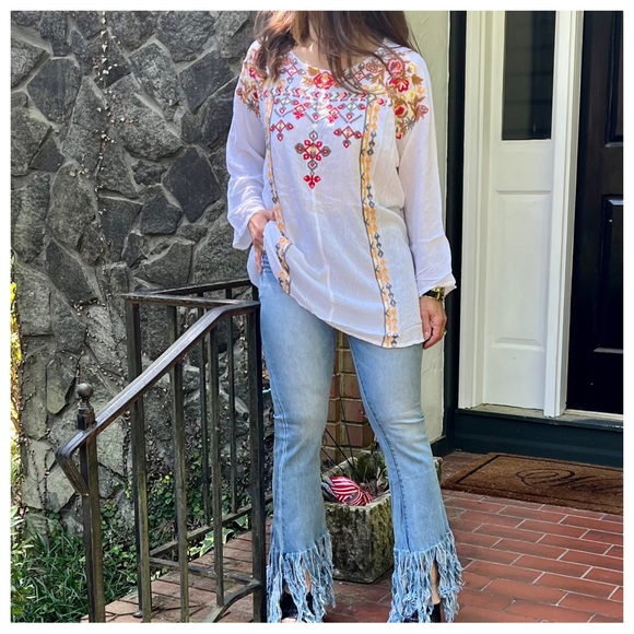 17 Boho Embroidered Beautiful Tunic Top - Picture 6 of 6
